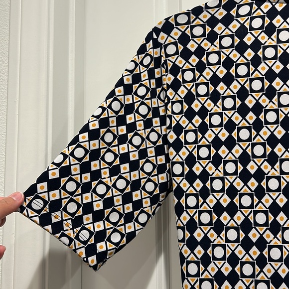 Donna Morgan liquid Knit Wrap front tie dress - Picture 10 of 11